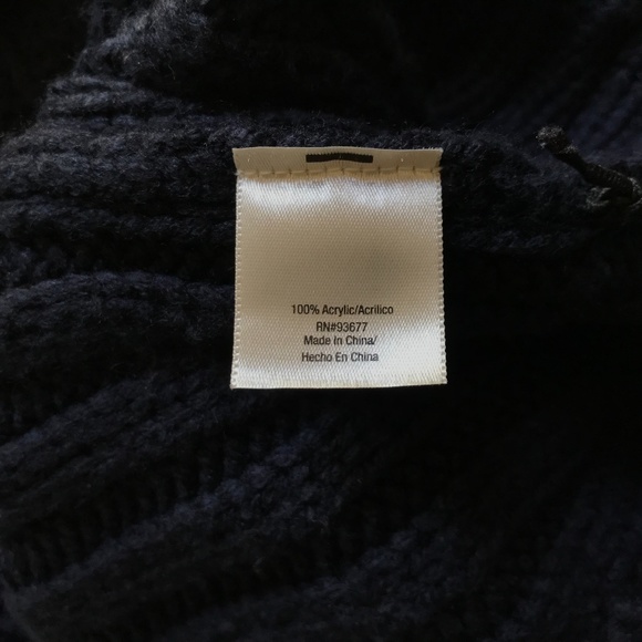 St. Johns Bay Vintage 80's Cable Knit Sweater - Picture 9 of 10